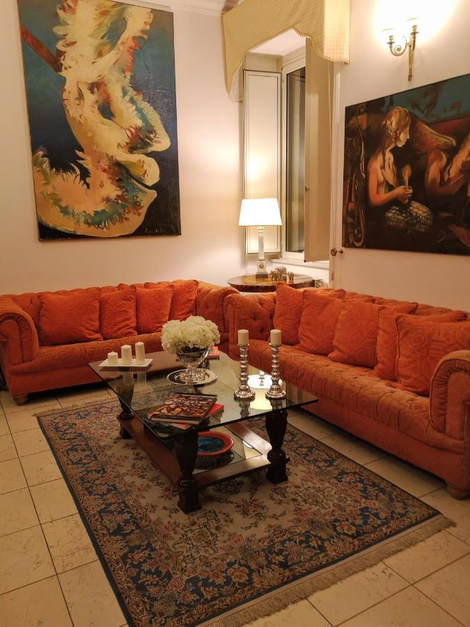 Suite Ottocento Napoletano Naples Exterior photo